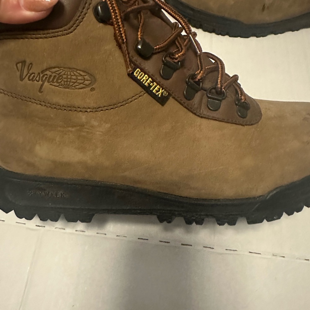 Vasque Sundowner GTX 7931 Hiking‎ Boots Men's 9.5 Brown Leather Gore‑Tex Vibram - Picture 6 of 10